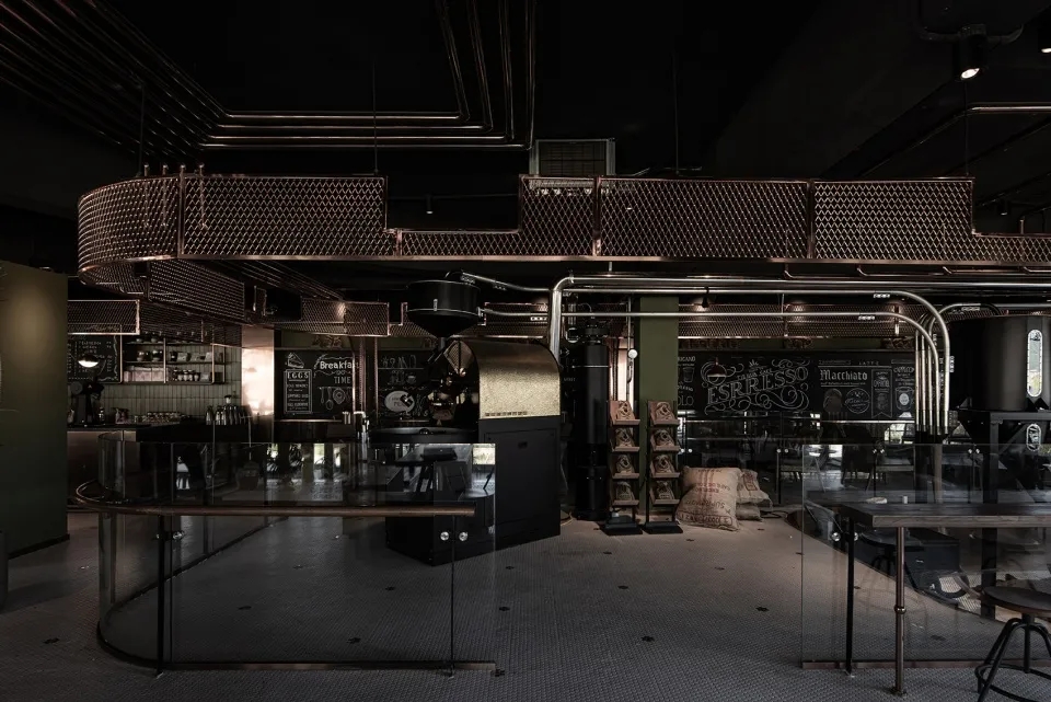 喜茶硬核的金属质感，让这个杭州餐饮空间设计绝了